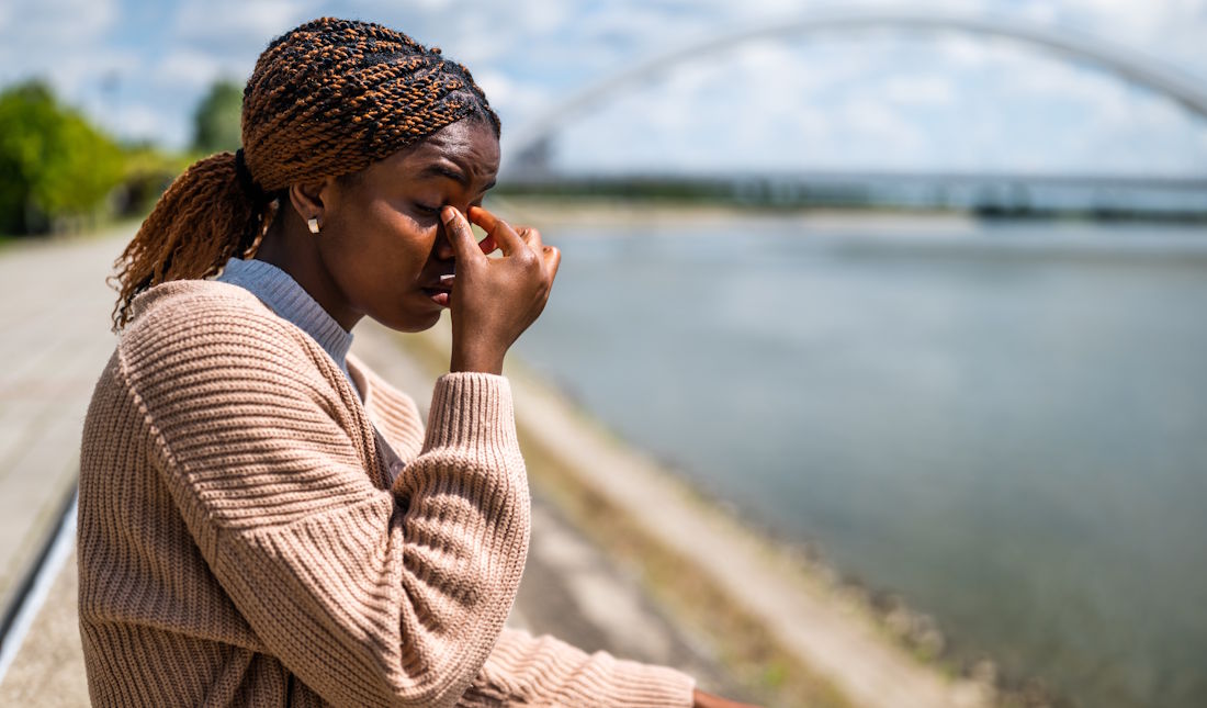 woman suffering from dry eye